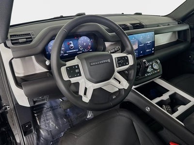 2025 Land Rover Defender 110 X-Dynamic SE
