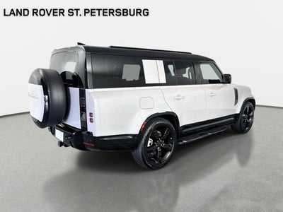 2026 Land Rover Defender 130 X-Dynamic SE