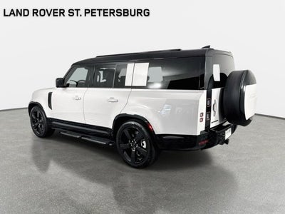 2026 Land Rover Defender 130 X-Dynamic SE