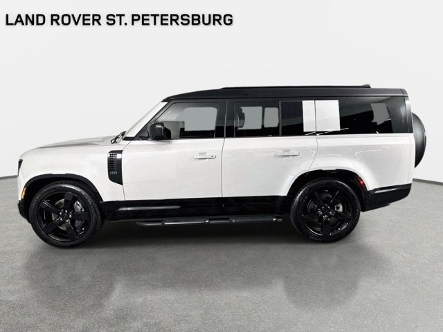 2026 Land Rover Defender 130 X-Dynamic SE