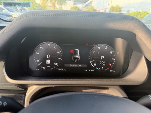 2023 Land Rover Defender 130 X-Dynamic SE
