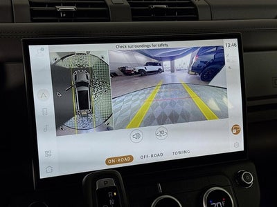 2026 Land Rover Defender 130 X-Dynamic SE