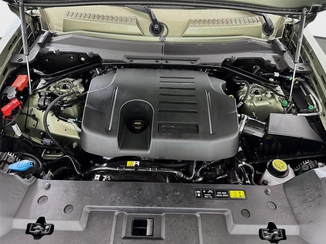2025 Land Rover Defender 110 S