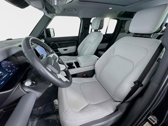 2025 Land Rover Defender 110 S