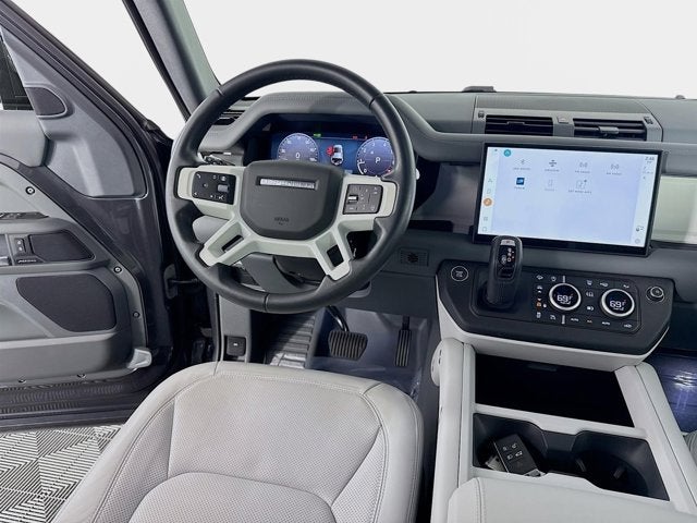 2025 Land Rover Defender 110 S