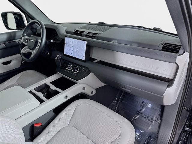 2025 Land Rover Defender 110 S