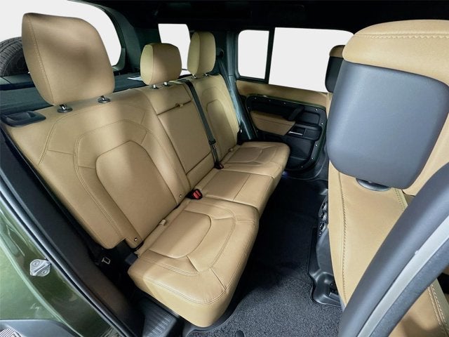 2026 Land Rover Defender 110 S