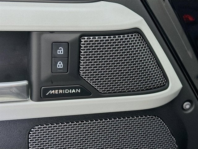 2024 Land Rover Defender 110 S