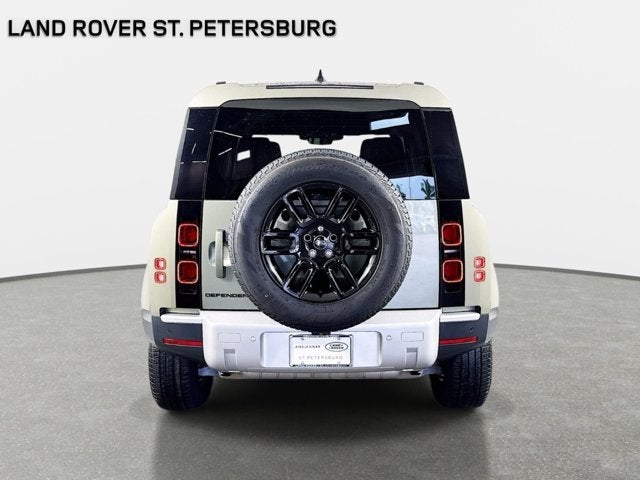 2025 Land Rover Defender 110 S