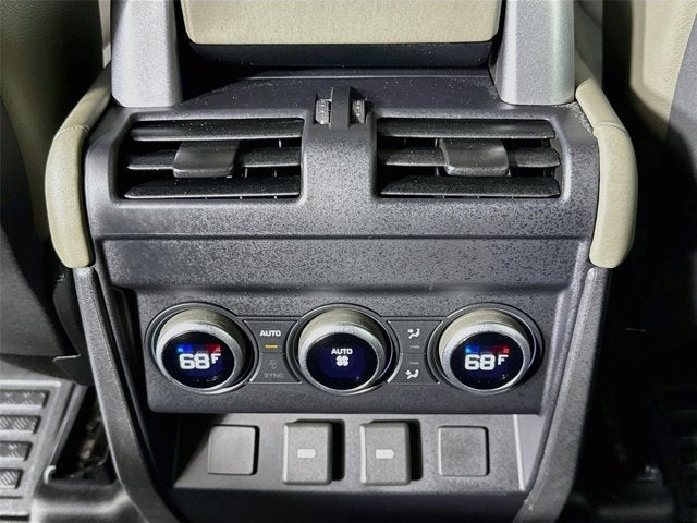 2024 Land Rover Defender 110 S