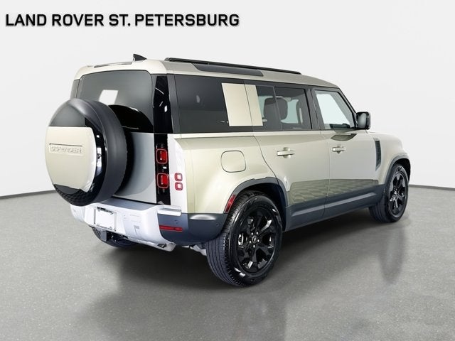 2025 Land Rover Defender 110 S