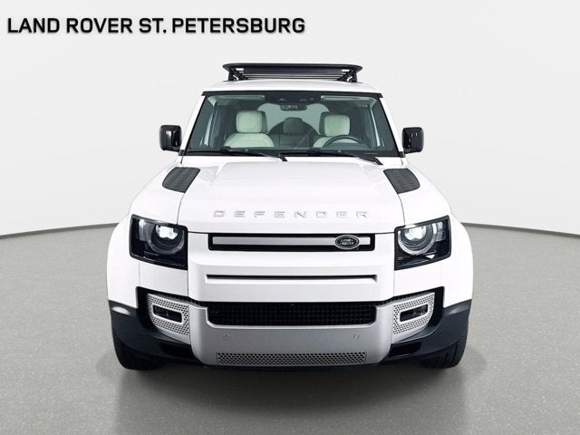 2023 Land Rover Defender 110 SE