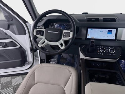 2023 Land Rover Defender 110 SE