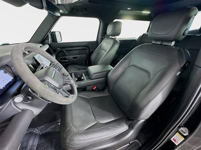 2023 Land Rover Defender 90 V8