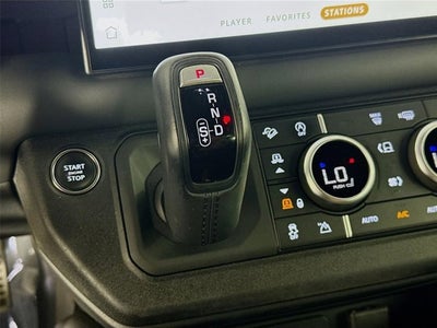 2023 Land Rover Defender 90 V8