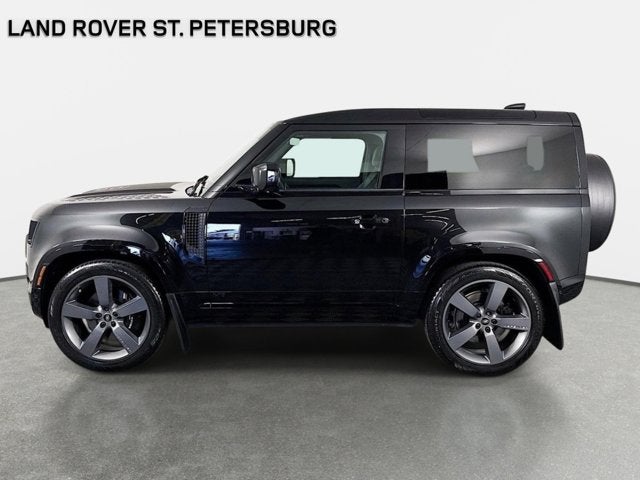 2023 Land Rover Defender 90 V8