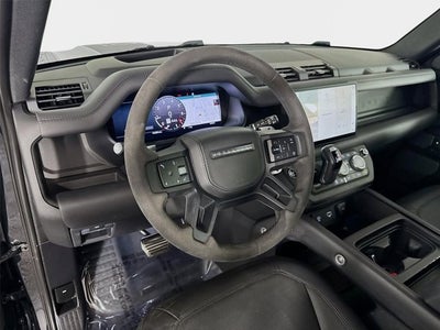 2023 Land Rover Defender 90 V8