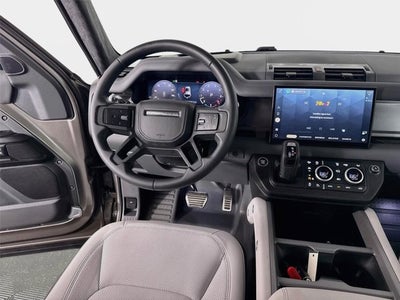 2025 Land Rover Defender 110 X