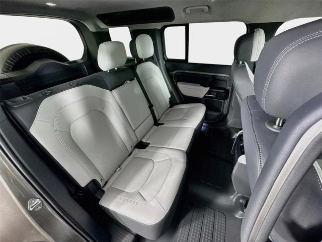 2025 Land Rover Defender 110 X