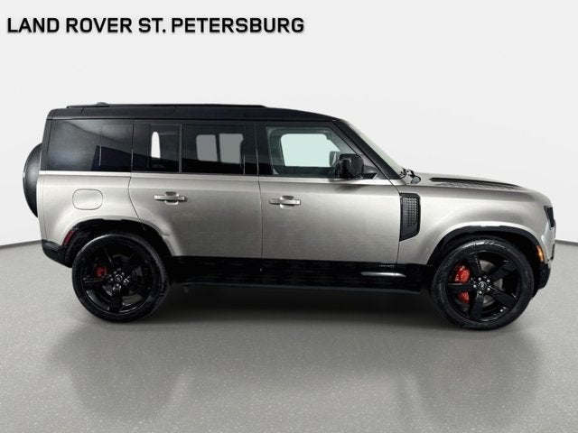 2025 Land Rover Defender 110 X
