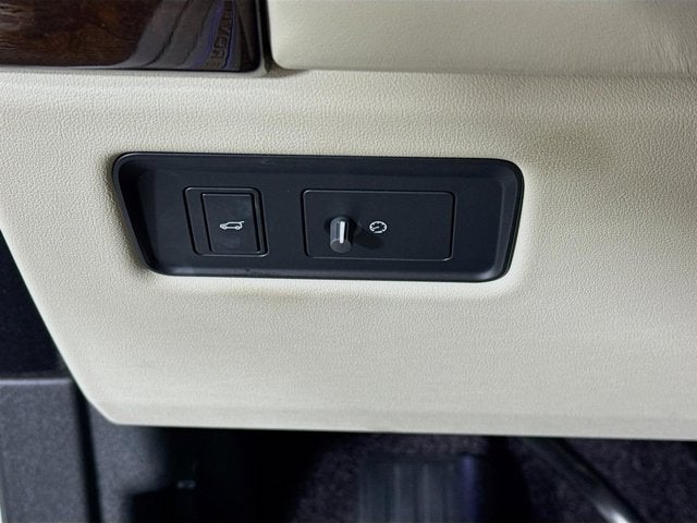 2022 Land Rover Range Rover Westminster