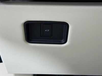 2026 Land Rover Range Rover SE