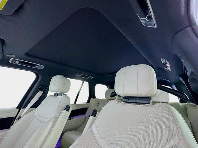 2026 Land Rover Range Rover SE