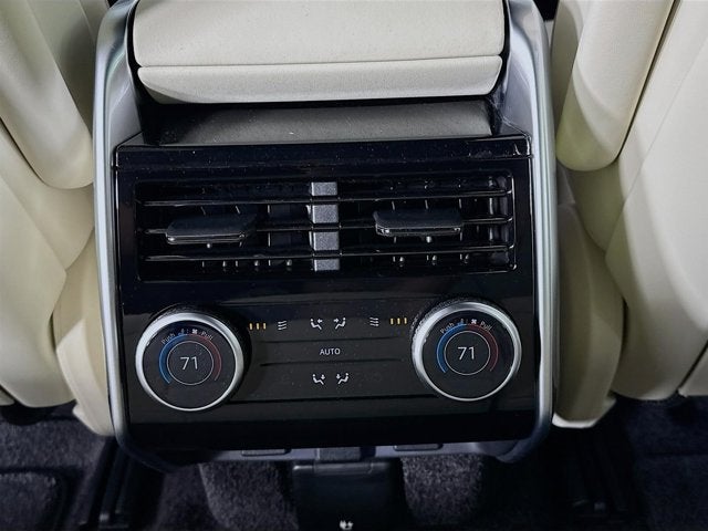 2026 Land Rover Range Rover SE