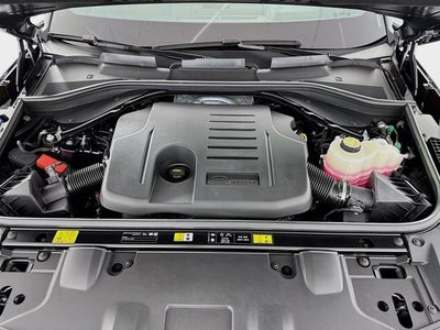 2026 Land Rover Range Rover SE