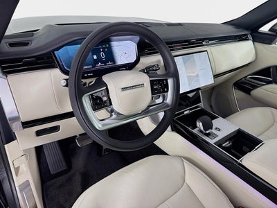 2026 Land Rover Range Rover SE