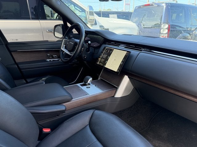 2024 Land Rover Range Rover SE