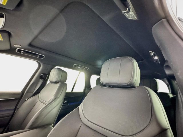 2026 Land Rover Range Rover SE