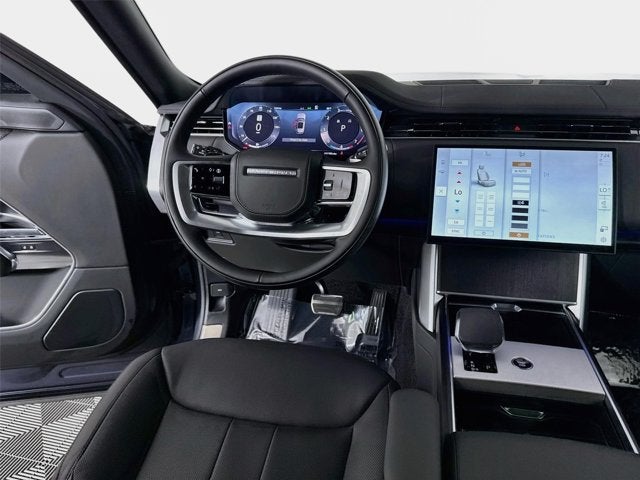2026 Land Rover Range Rover SE