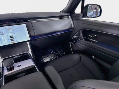 2026 Land Rover Range Rover SE