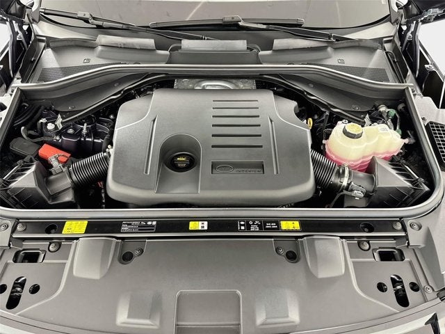 2026 Land Rover Range Rover SE