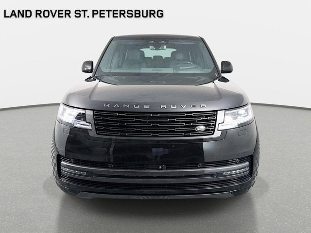 2025 Land Rover Range Rover SE