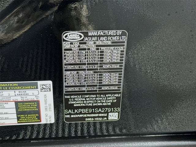2025 Land Rover Range Rover SE