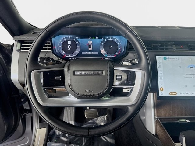 2025 Land Rover Range Rover SE