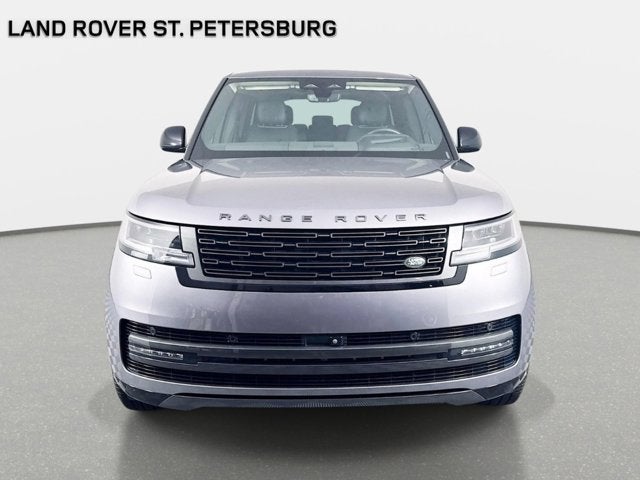 2025 Land Rover Range Rover SE