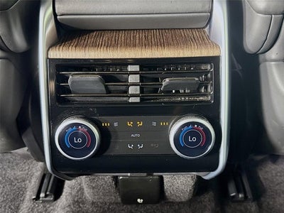 2025 Land Rover Range Rover SE