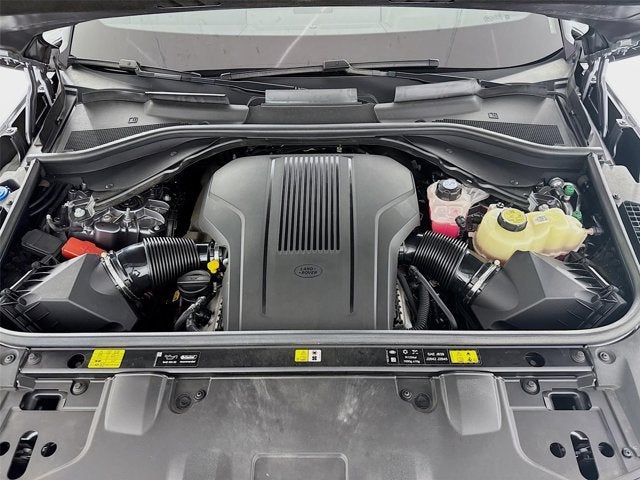 2025 Land Rover Range Rover SE