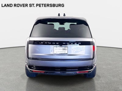 2025 Land Rover Range Rover SE