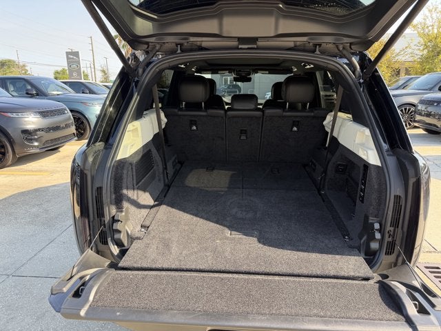 2024 Land Rover Range Rover SE