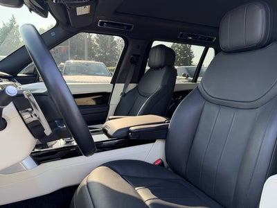 2024 Land Rover Range Rover SE