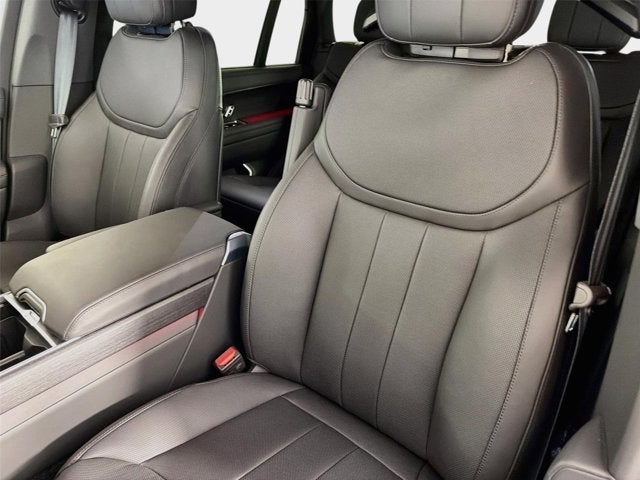 2026 Land Rover Range Rover SE