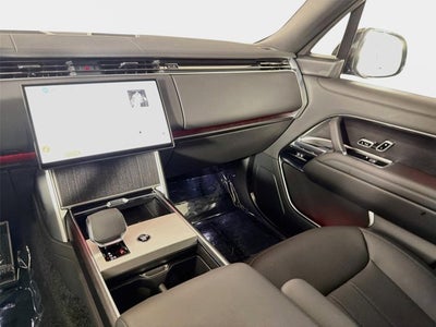 2026 Land Rover Range Rover SE