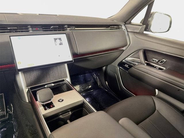 2026 Land Rover Range Rover SE