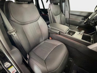 2026 Land Rover Range Rover SE