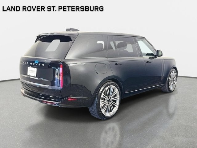 2026 Land Rover Range Rover SE
