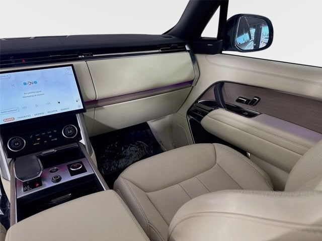 2023 Land Rover Range Rover SE